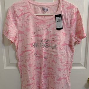 Tommy Hilfiger- Women’s t-shirt NWT